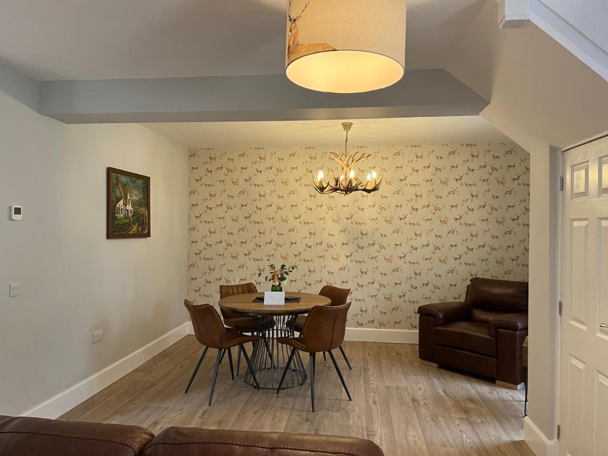 The Stables With Hot Tub Holiday home *