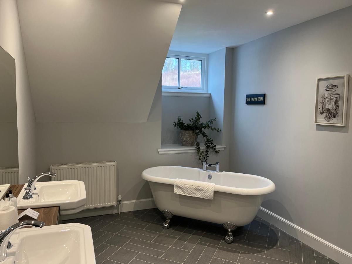 The Stables With Hot Tub Cray (Perthshire)